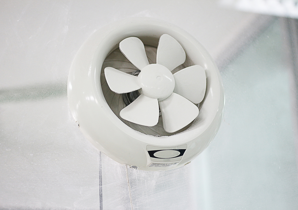 Find the right bathroom extractor fan for you